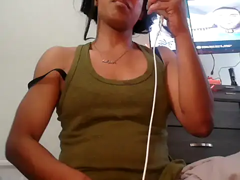 Snapshot of CaramelDipper chatting on 06/28/26, 02:45 CaramelDipper online show from 06/28/26, 02:45