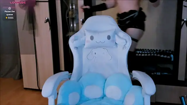 FemAlexa  online show from 02/19/26, 06:04