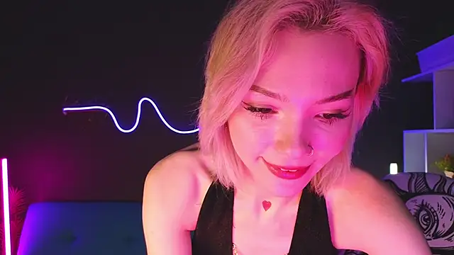 SandraBoyl online show from 01/12/25, 04:42