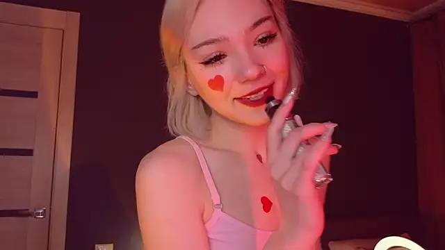 SandraBoyl online show from 02/11/25, 04:01