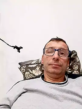 Anastasio33 online show from 10/04/25, 01:25