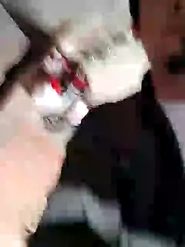 Snapshot of Rejy1992 chatting on 12/25/24, 01:51 Rejy1992 online show from 12/25/24, 01:51