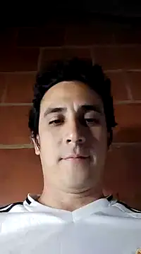 Snapshot of Rejy1992 chatting on 01/27/25, 04:20 Rejy1992 online show from 01/27/25, 04:20