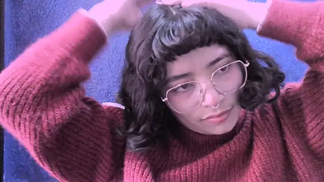 Snapshot of NinaYellow chatting on 01/11/25, 02:36 NinaYellow online show from 01/11/25, 02:36