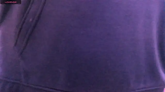 Snapshot of NinaYellow chatting on 09/12/25, 03:17 NinaYellow online show from 09/12/25, 03:17