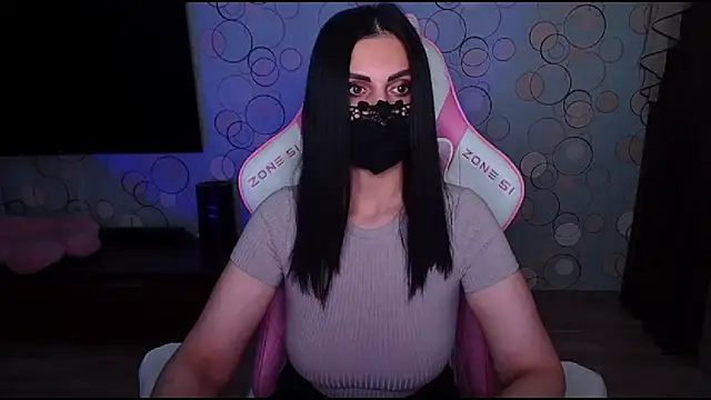   Yasmina   online show from 03/05/26, 03:46