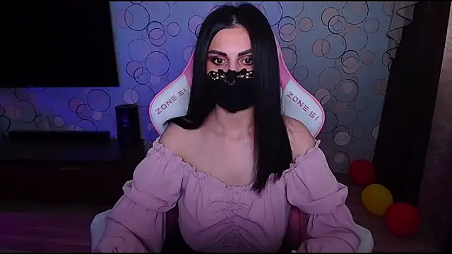   Yasmina   online show from 04/13/26, 05:24