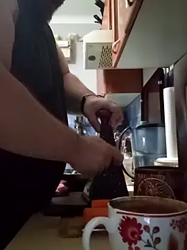 Snapshot of perversalus chatting on 01/11/25, 05:40 perversalus online show from 01/11/25, 05:40