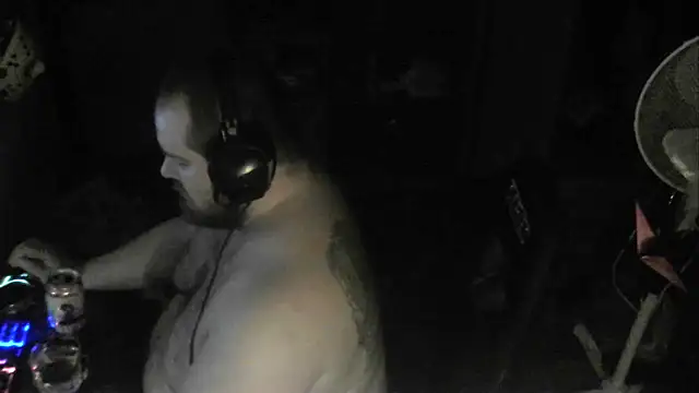 Snapshot of perversalus chatting on 01/17/25, 05:30 perversalus online show from 01/17/25, 05:30