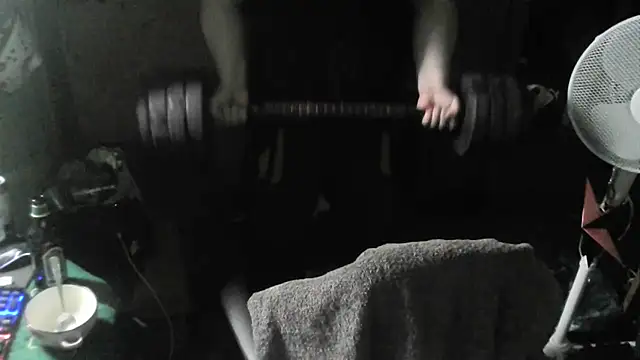 Snapshot of perversalus chatting on 01/22/25, 05:49 perversalus online show from 01/22/25, 05:49