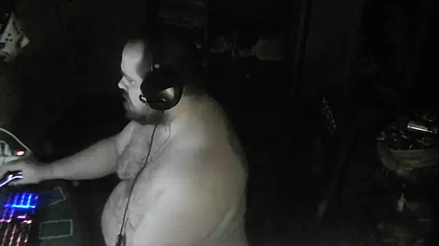 Snapshot of perversalus chatting on 01/24/25, 08:54 perversalus online show from 01/24/25, 08:54