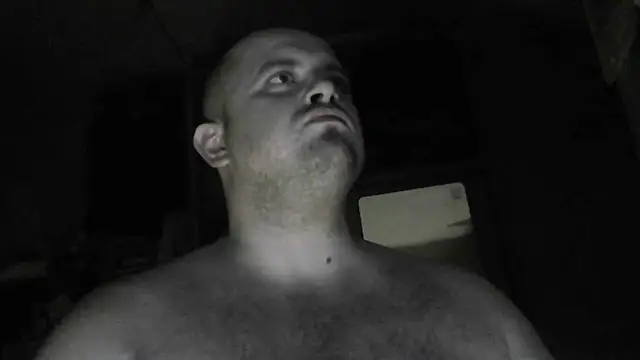 Snapshot of perversalus chatting on 10/20/25, 05:24 perversalus online show from 10/20/25, 05:24