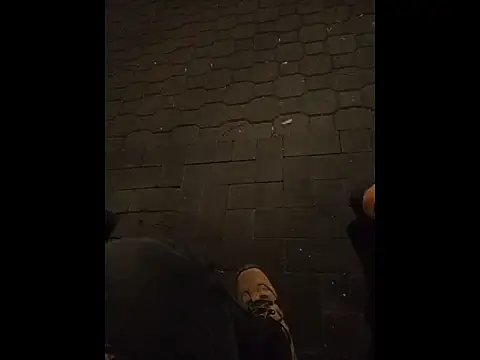 Snapshot of perversalus chatting on 11/09/25, 04:11 perversalus online show from 11/09/25, 04:11