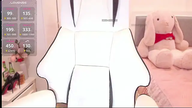 PimChanOK online show from 10/22/25, 01:00