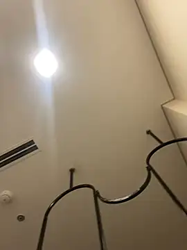 Snapshot of MEOW_MEO chatting on 03/21/25, 06:07 MEOW MEO online show from 03/21/25, 06:07