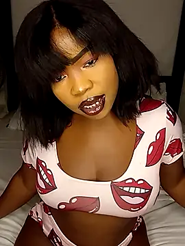 Snapshot of rosey_cheeks chatting on 10/27/25, 10:58 rosey cheeks online show from 10/27/25, 10:58