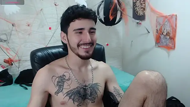 Snapshot of DmitriSanders chatting on 12/03/24, 03:41 DmitriSanders online show from 12/03/24, 03:41