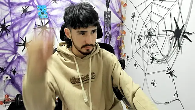 DmitriSanders online show from 12/20/25, 09:22