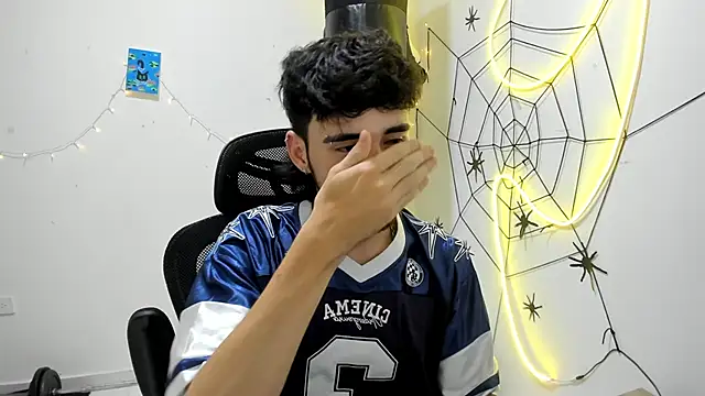 DmitriSanders online show from 01/14/26, 02:28