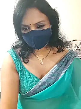 Snapshot of khushikhushi chatting on 01/07/25, 05:09 khushikhushi online show from 01/07/25, 05:09