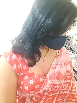 Snapshot of khushikhushi chatting on 01/08/25, 05:37 khushikhushi online show from 01/08/25, 05:37