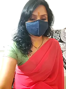 Snapshot of khushikhushi chatting on 01/22/25, 11:12 khushikhushi online show from 01/22/25, 11:12