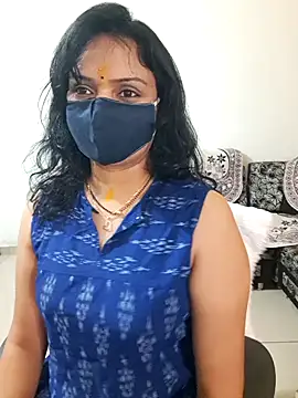 Snapshot of khushikhushi chatting on 01/23/25, 06:49 khushikhushi online show from 01/23/25, 06:49