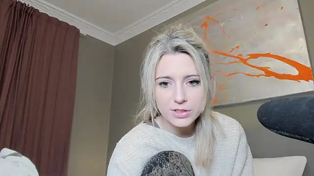 Lisaonthemoon online show from 12/29/24, 09:30