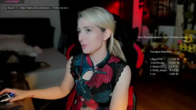 Lisaonthemoon online show from 09/28/25, 07:08