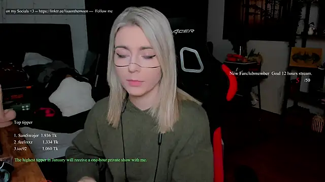 Lisaonthemoon online show from 01/10/26, 02:41