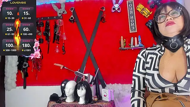 jena derboo online show from 10/05/25, 10:24