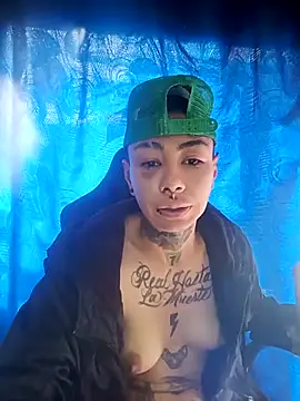 Snapshot of real_fenix chatting on 12/03/25, 05:55 real fenix online show from 12/03/25, 05:55