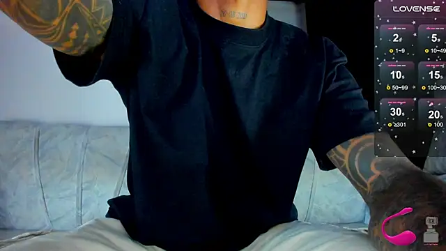 esteveen ortegas  online show from 03/12/25, 07:46