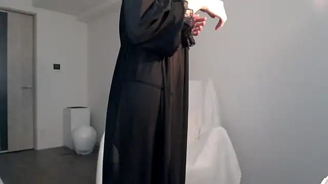 Lily 0000 online show from 01/18/25, 03:16