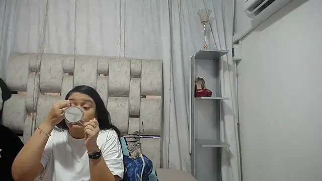 KEYRA-MILLER- online show from 03/16/26, 01:33