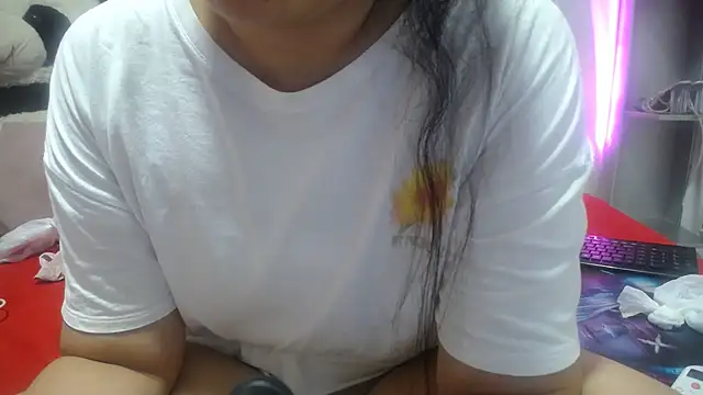 KEYRA-MILLER- online show from 04/02/26, 02:09