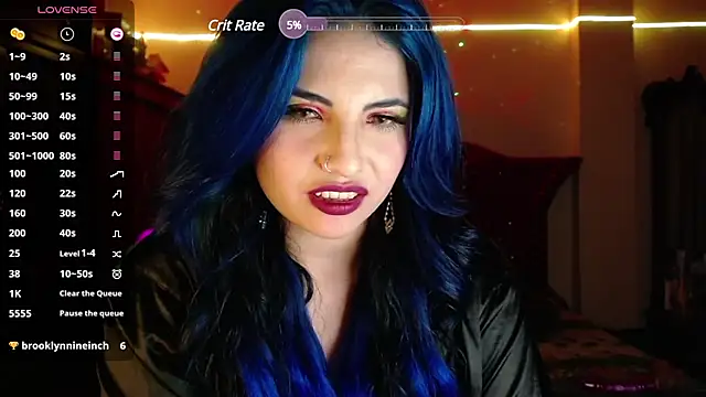 black wiidow online show from 02/25/25, 08:14