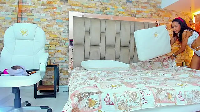 karla dunn online show from 02/04/25, 08:06