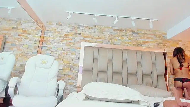 Snapshot of karla_dunn chatting on 02/20/26, 08:31 karla dunn online show from 02/20/26, 08:31