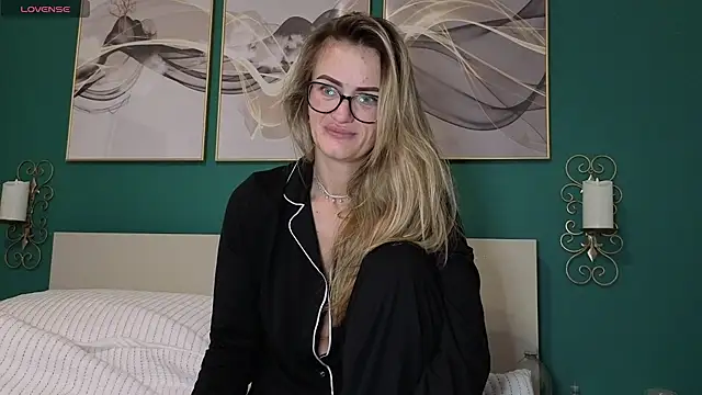 hotjessyca online show from 12/02/25, 06:19