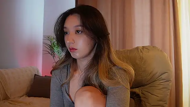 Sarasuo1 online show from 04/10/26, 04:50