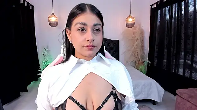 GabyRhodes online show from 12/04/24, 07:45