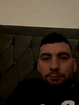 Snapshot of balamuc97 chatting on 12/03/25, 08:29 balamuc97 online show from 12/03/25, 08:29