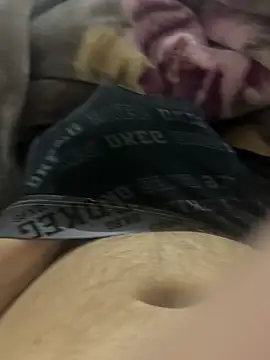 Snapshot of balamuc97 chatting on 04/16/26, 04:24 balamuc97 online show from 04/16/26, 04:24