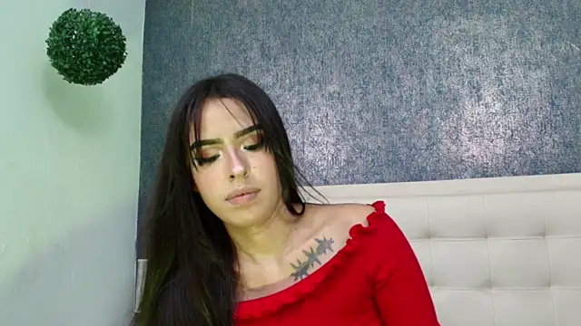 Cloeandtyfanny online show from 04/01/26, 01:39