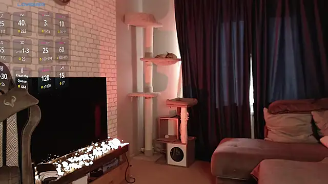 Snapshot of LeoPaulini chatting on 03/17/25, 12:57 LeoPaulini online show from 03/17/25, 12:57