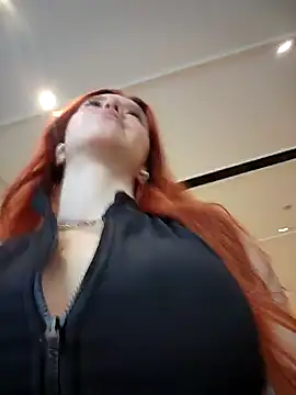 Snapshot of Teya_New chatting on 12/07/24, 01:36 Teya New online show from 12/07/24, 01:36