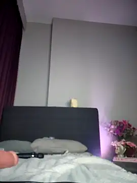 Snapshot of Teya_New chatting on 12/21/24, 07:56 Teya New online show from 12/21/24, 07:56