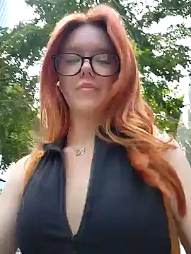 Snapshot of Teya_New chatting on 12/22/24, 06:06 Teya New online show from 12/22/24, 06:06