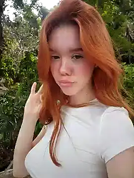 Snapshot of Teya_New chatting on 01/15/25, 05:19 Teya New online show from 01/15/25, 05:19